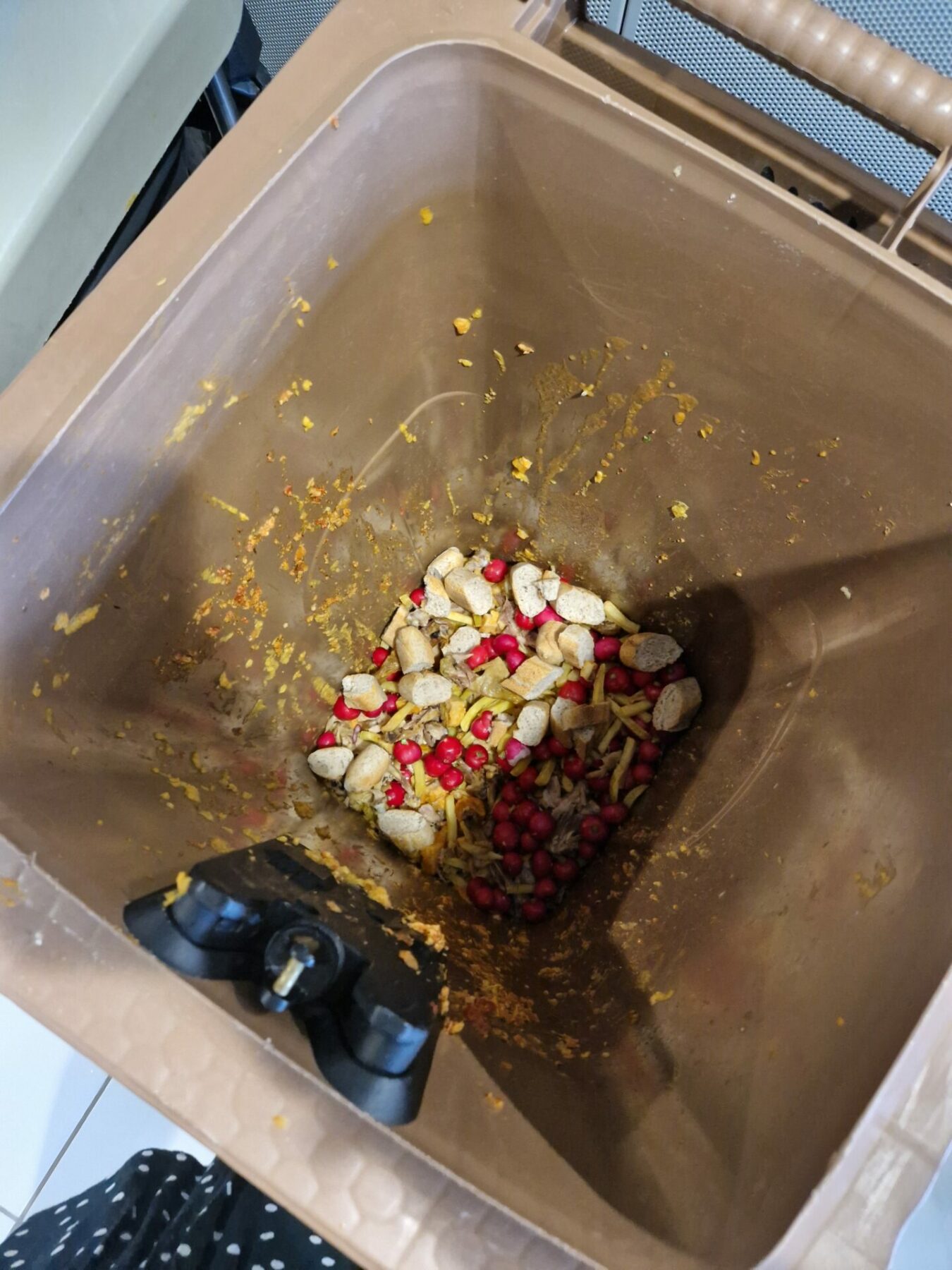 déchets de pain et de radis
