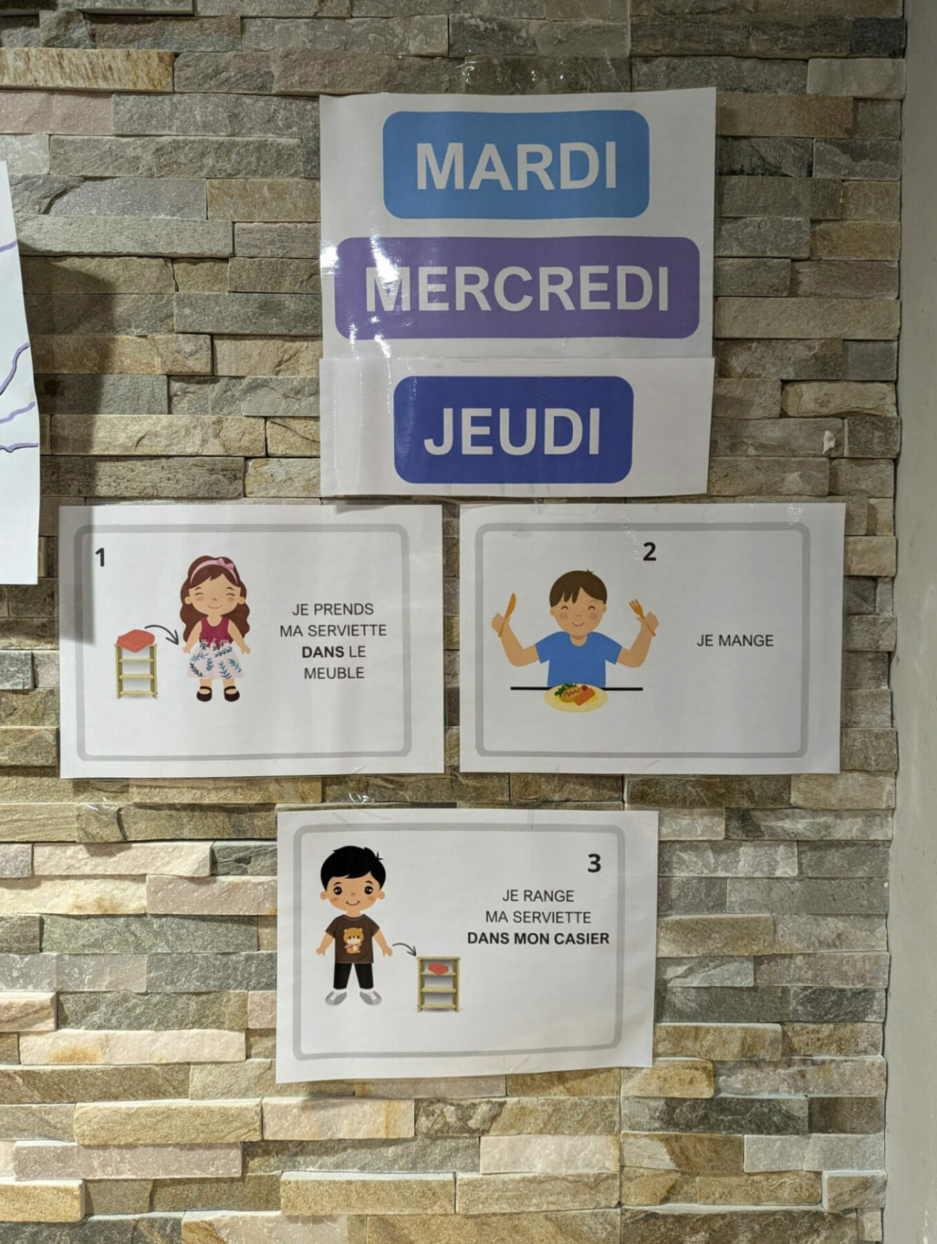 affiches mardi mercredi jeudi serviettes